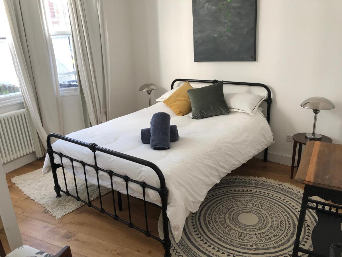 Poets Rest, Free Parking, Ev Socket Fees Apply Walk To Beach Hove Exterior foto